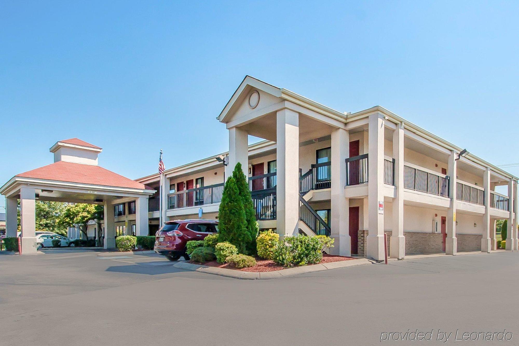 Hotel Econo & 2*